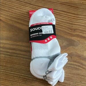 NWT 3-pack Saucony White and Gray No Show Athletic Socks